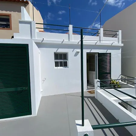 Dos Oleiros Apartment *